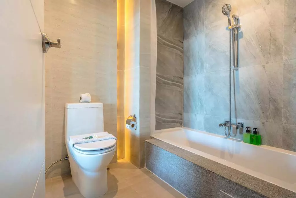 سرویس بهداشتی Namaka Resort Kamala